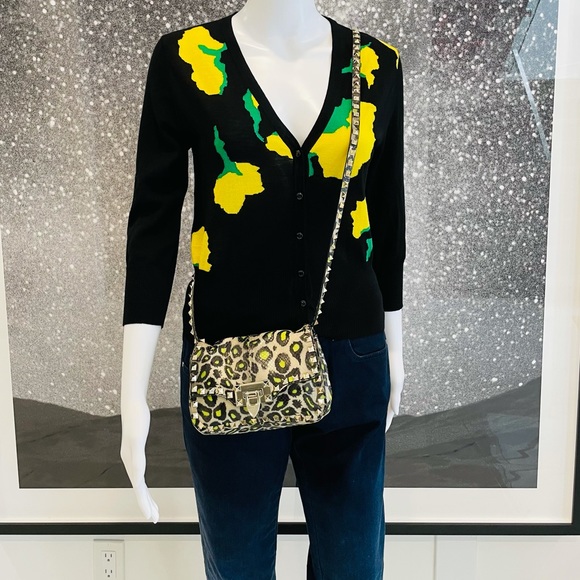 🎉 HP 🎉 Valentino Mini Rockstud Flap Crossbody - Picture 3 of 10